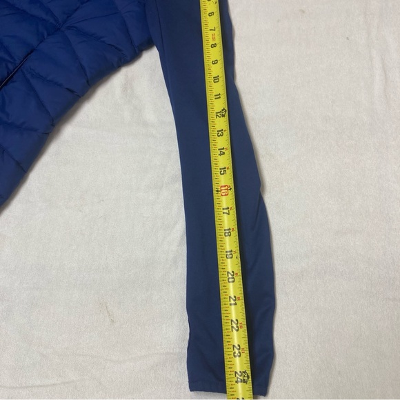 Everlast Jacket Blue Quilted Puffer Reflective Thumb Hole Zip Pockets Full Zip - Picture 12 of 16